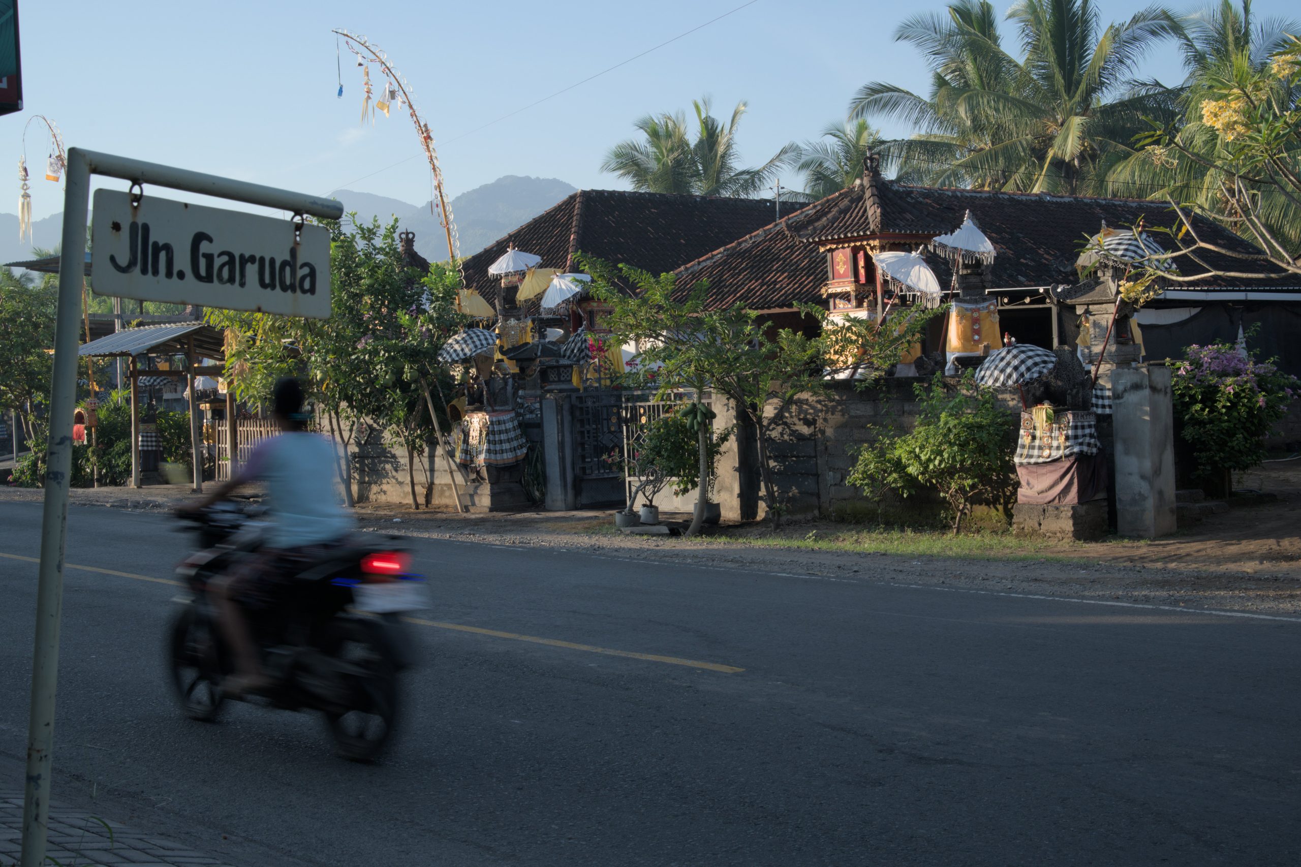 To make all this possible, we offer scooter rentals exclusively for our guests. It’s the easiest and most flexible way to get around and see what this incredible area has to offer.